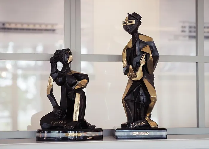 란나호텔 4* 페르누